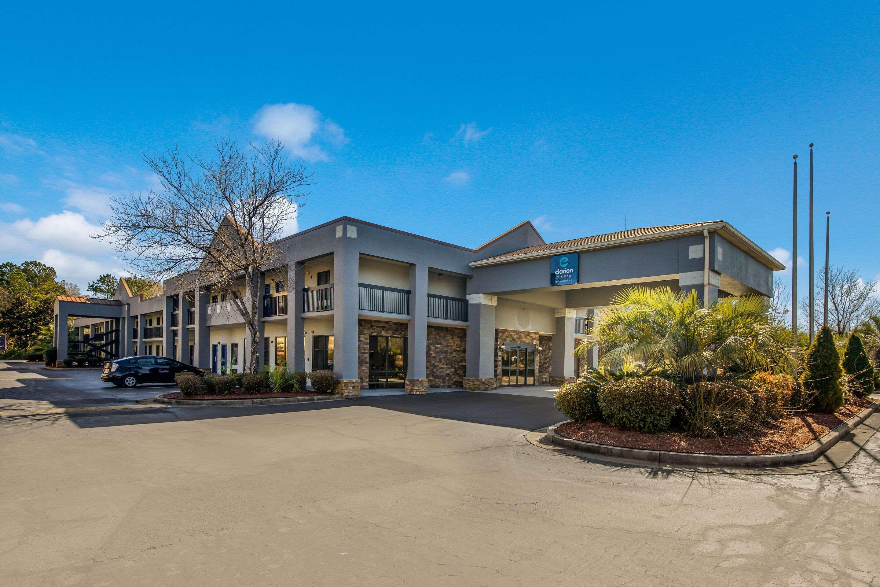 Clarion Pointe Forsyth I-75 Hotell Eksteriør bilde